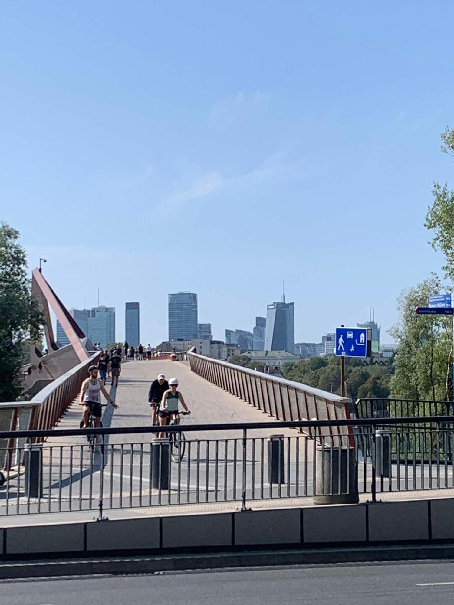 Apartament Nad Wisla Spacerem Do Centrum I Starego Miasta Warschau Buitenkant foto